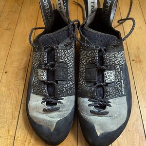 La Sportiva Katana Lace Climbing Shoes size 40